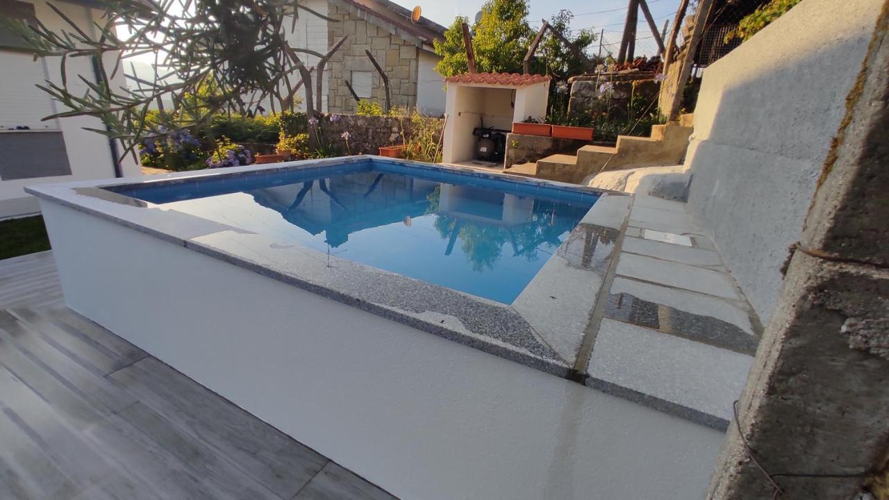 Casa Dos Avos Villa โวเซลา ภายนอก รูปภาพ